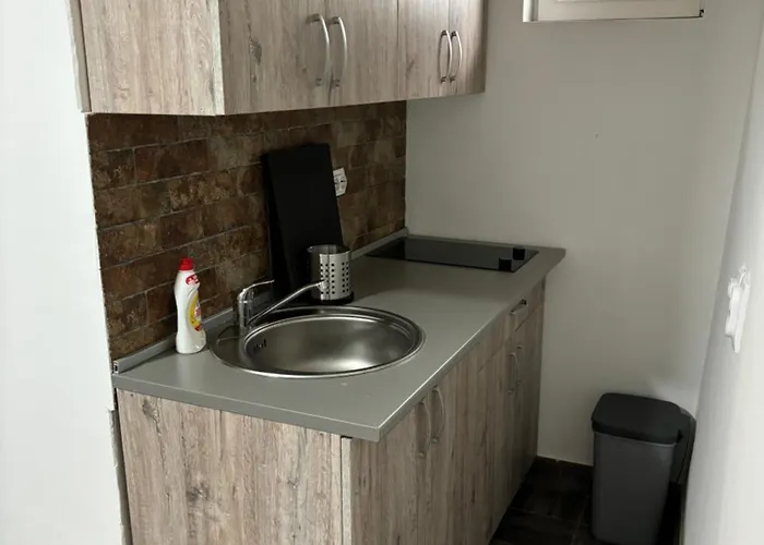 Kucica U Pesku Semesterbostad *